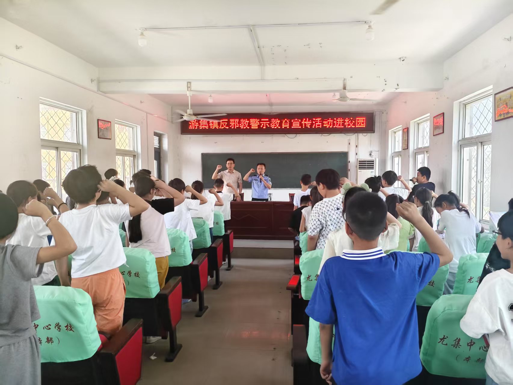 306a8f16131e18a24252025c366518f