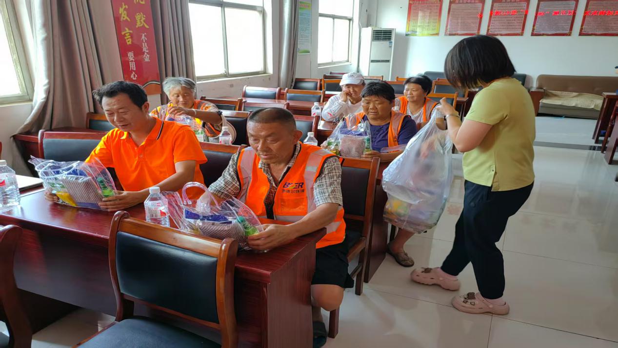 6be167141bf8b39f8da1f118ca6c0f3c