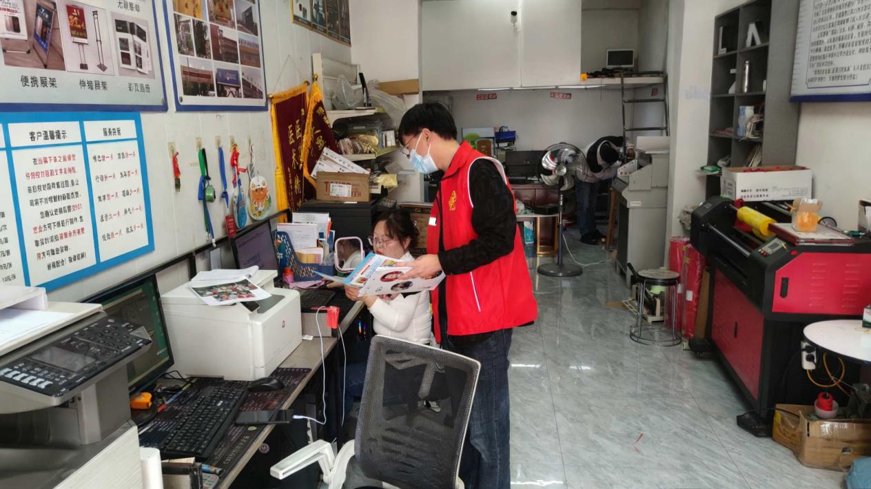 f33de3b3d680cf88054391fa5a98563