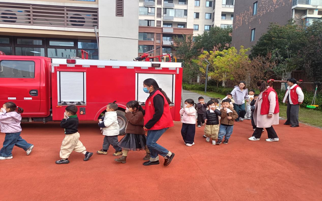 597a8ed6572282ae02c69e3db386deb